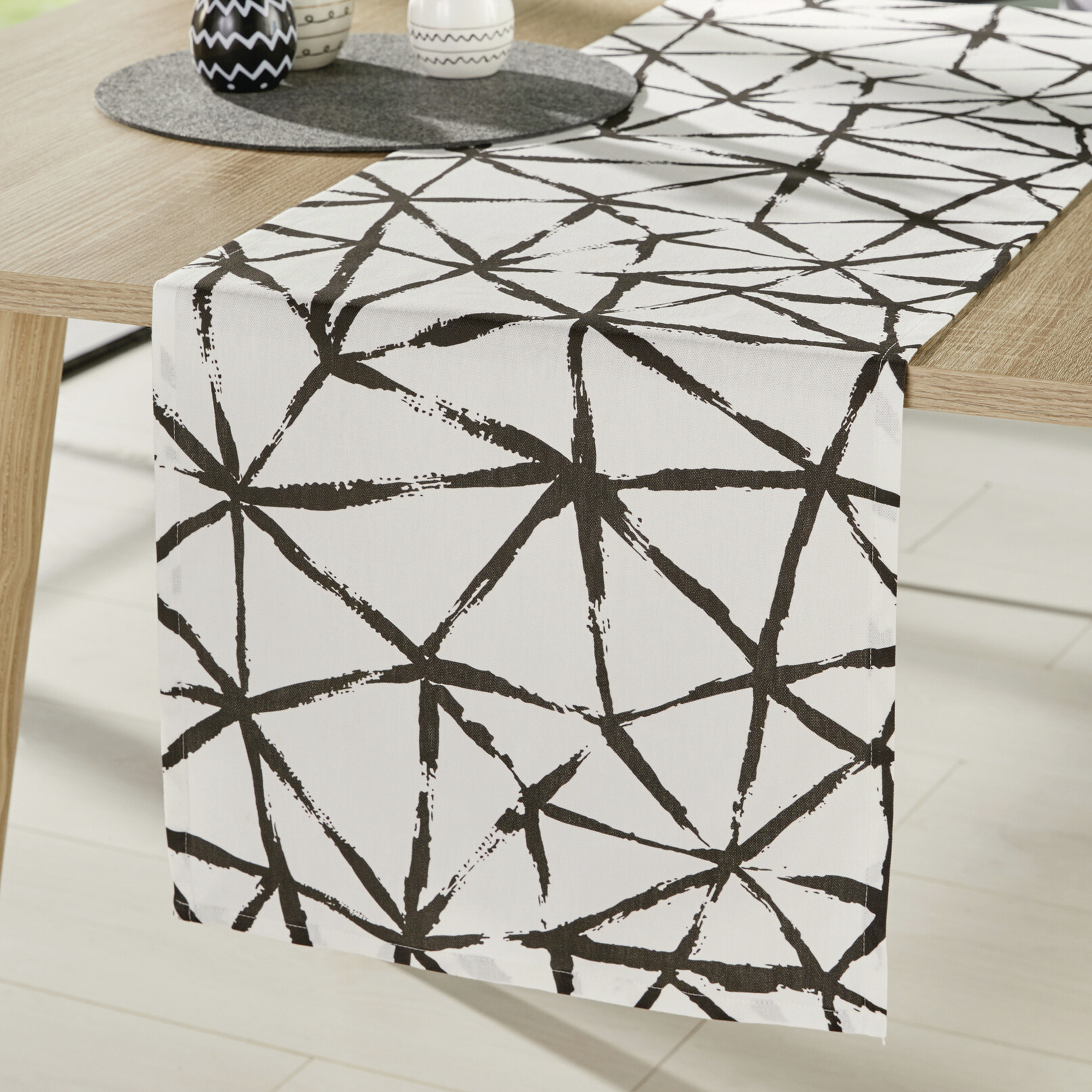 Tischläufer "Graphic"  im Frank Flechtwaren Online Shop kaufen